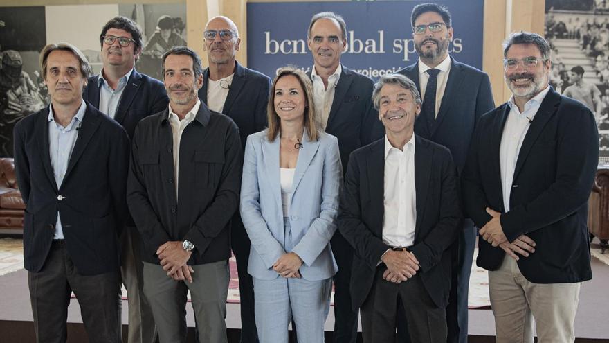 Los participantes en la charla del Club de Polo.