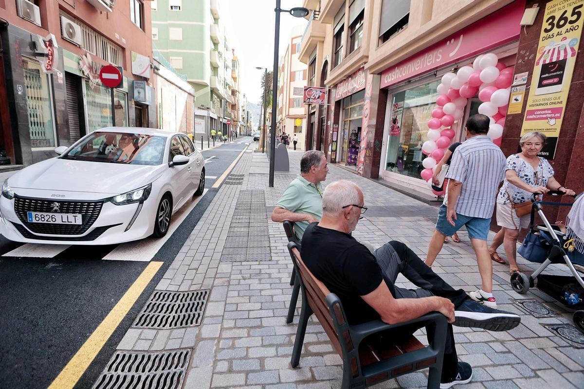 Apertura al tráfico de la calle de La Rosa, Santa Cruz de Tenerife