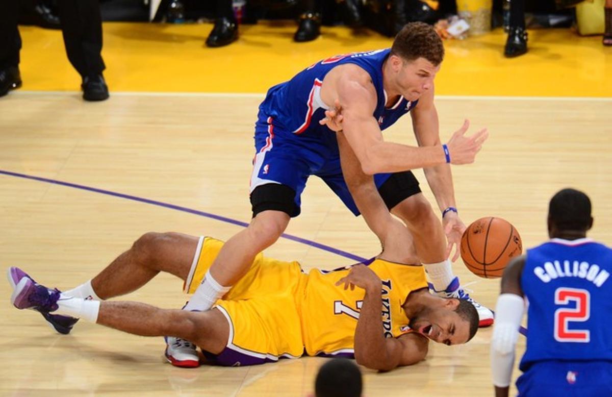 LOS ANGELES LAKERS 116- LOS ANGELES CLIPPERS 103