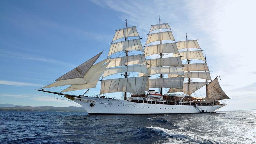 El crucero más antiguo del mundo visita el muelle Santa Catalina este fin de semana