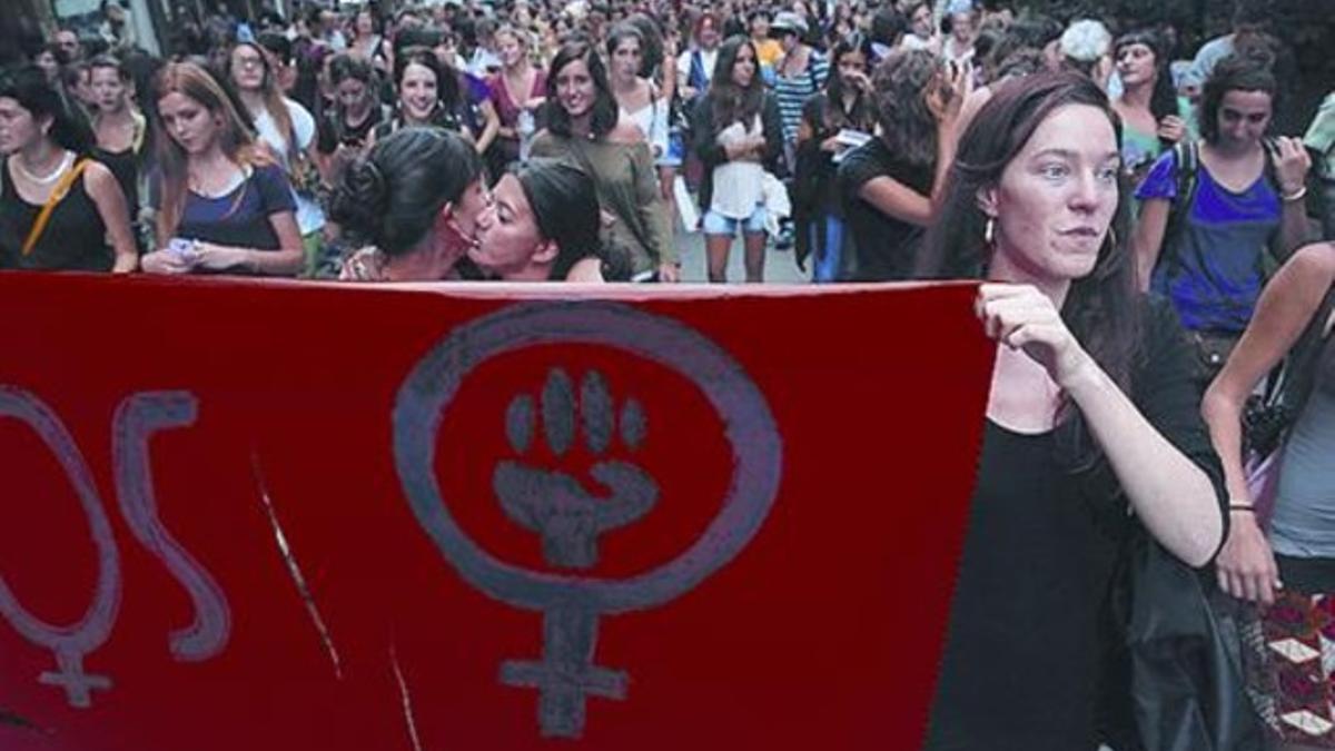 2013 Marcha de mujeres por el aborto libre y gratuito en Barcelona.