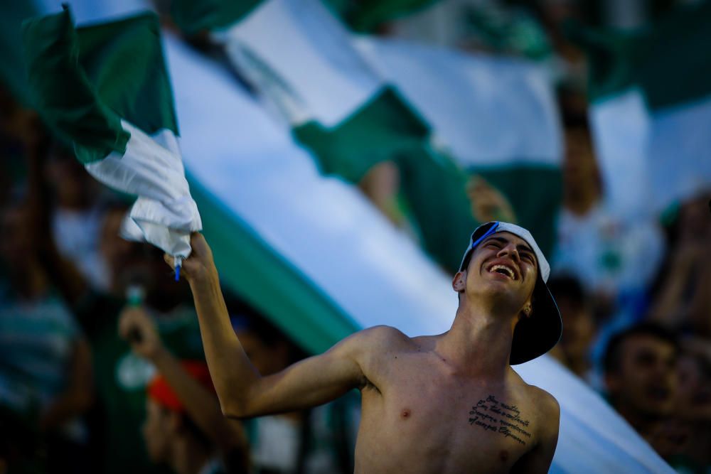 La afición del Chapecoense despide a sus héroes