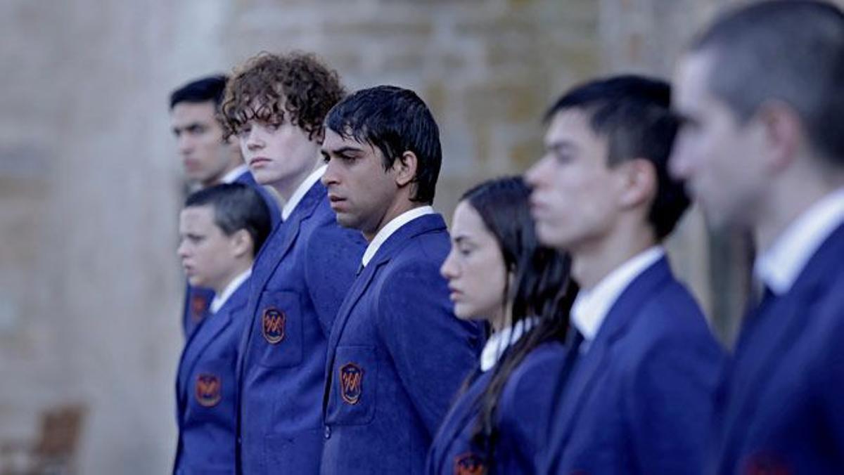 'El Internado' reabre sus puertas con 'El Internado: Las Cumbres'