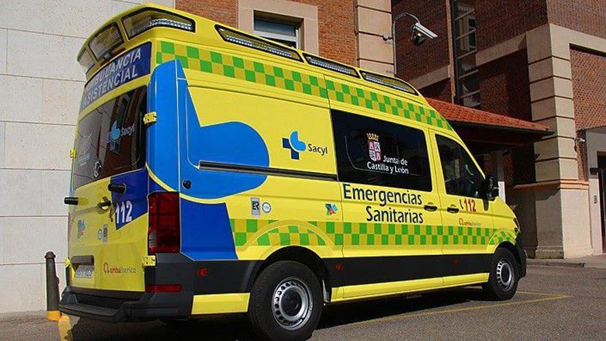 Herido tras chocar su furgoneta contra un turismo en Palencia