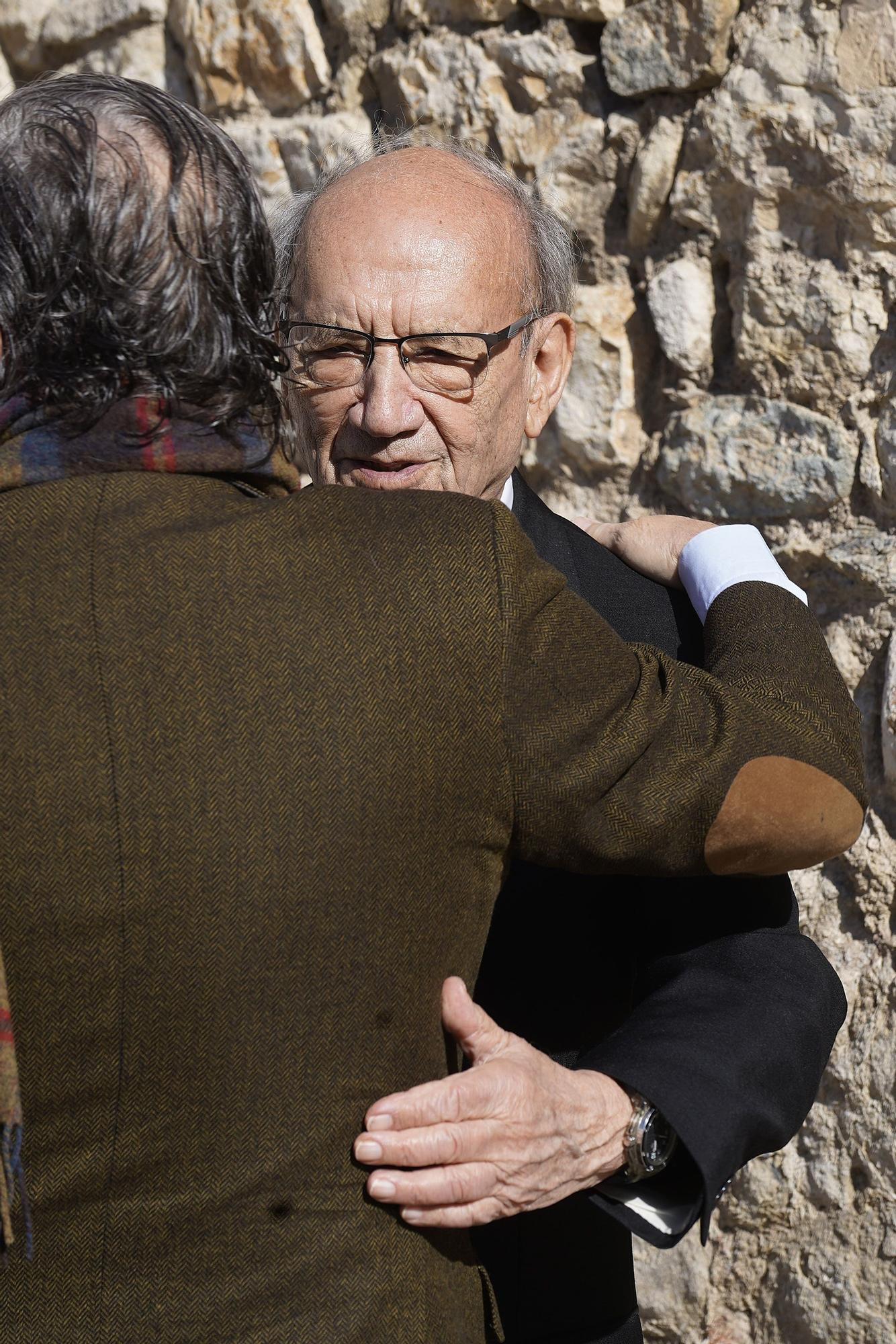 Pere Portabella entra al claustre de la UdG esborrant la frontera entre cultura i política