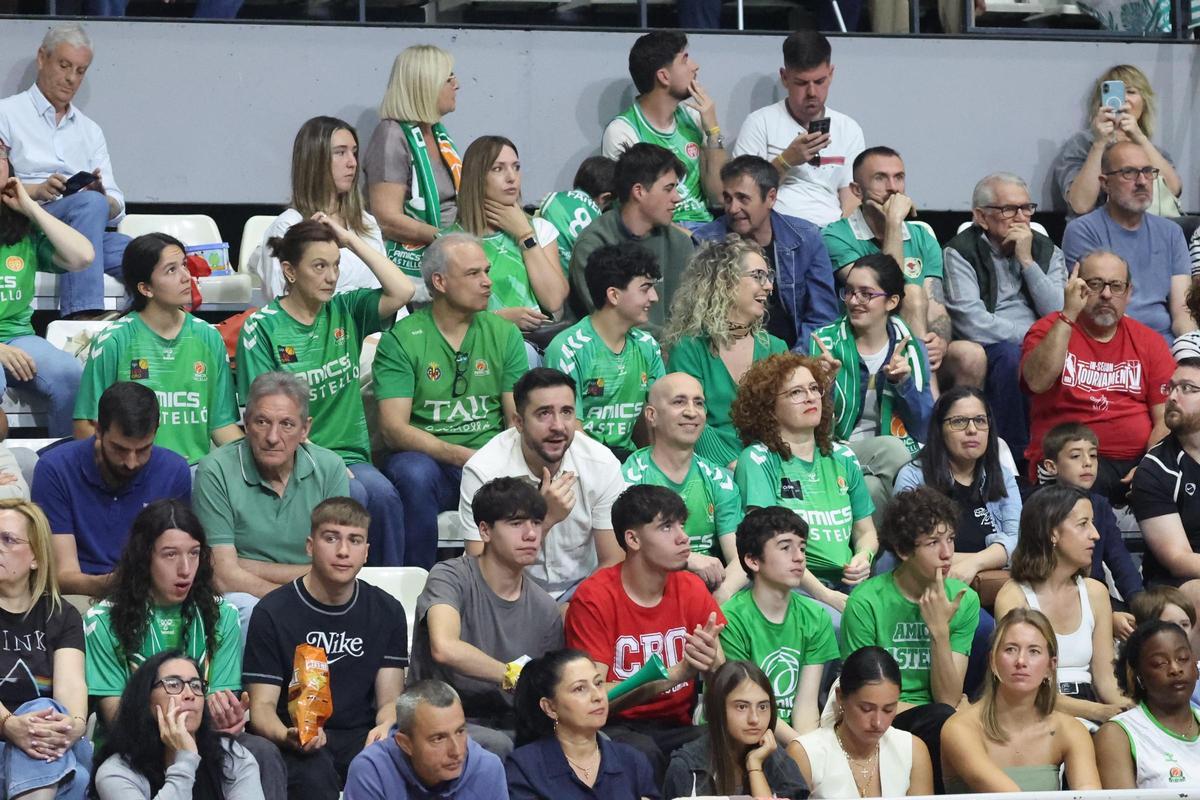 Galería | Las mejores imágenes del Amics Castelló-CB Llíria en el Ciutat Castelló