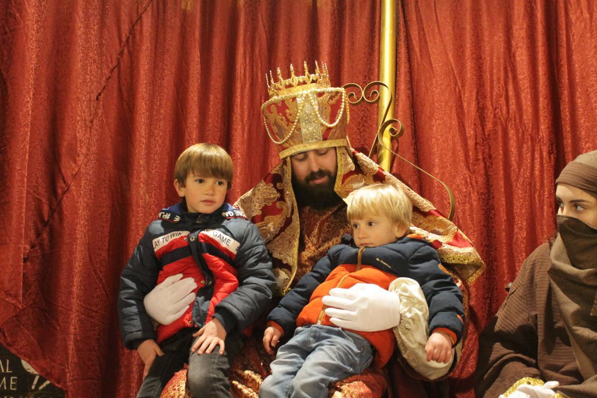 El palacio de los Reyes Magos de Almedinilla, en imágenes