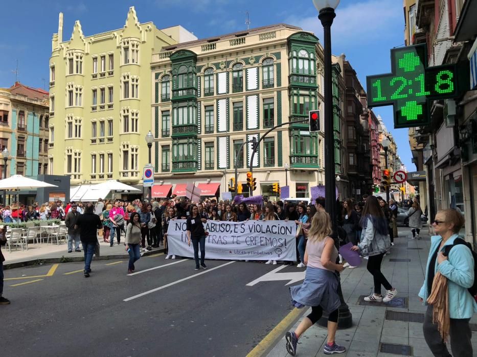 Estudiantes asturianos se manifiestan contra la sentencia de "La Manada"