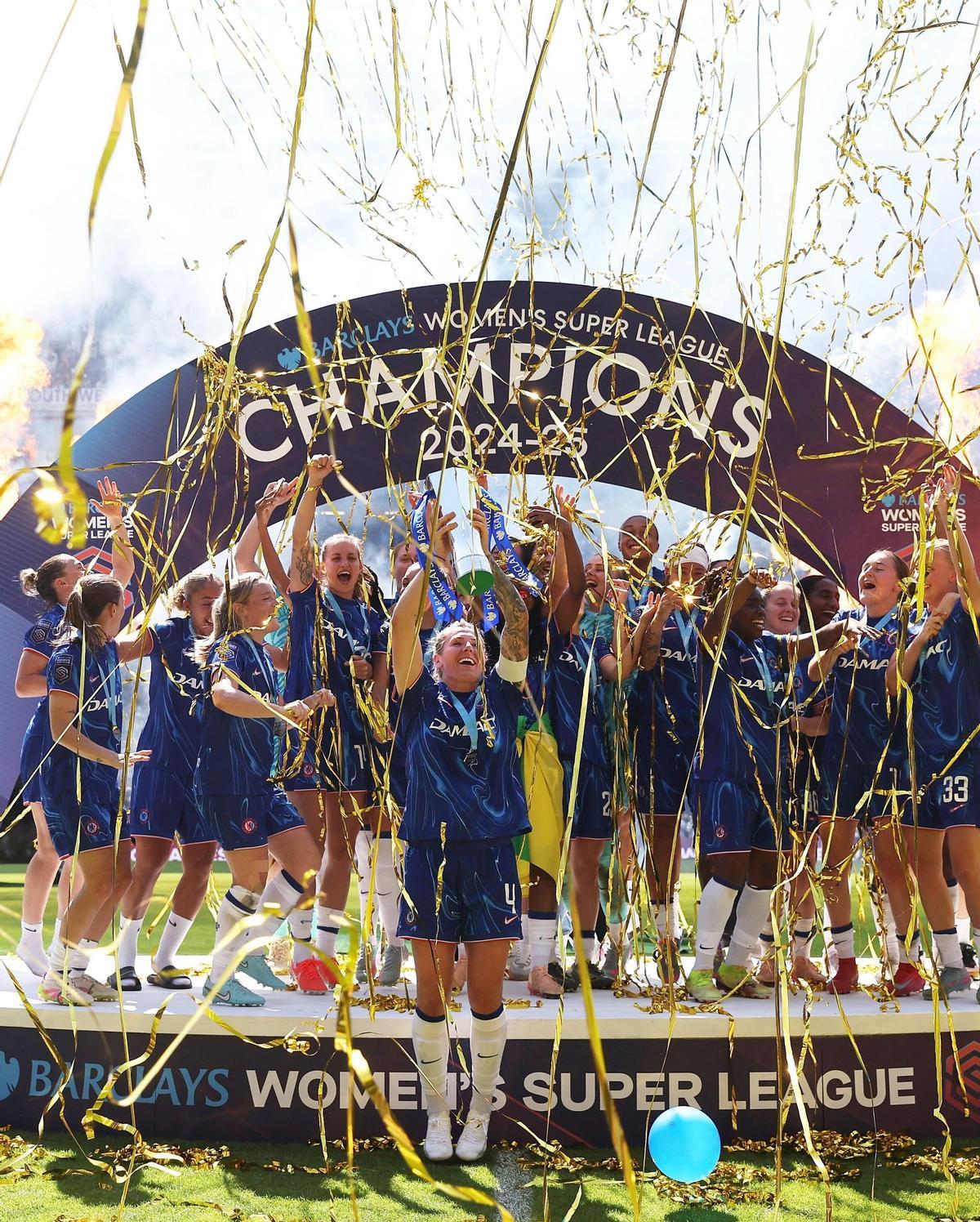 La WSL se ampliará a 14 equipos la temporada 26/27