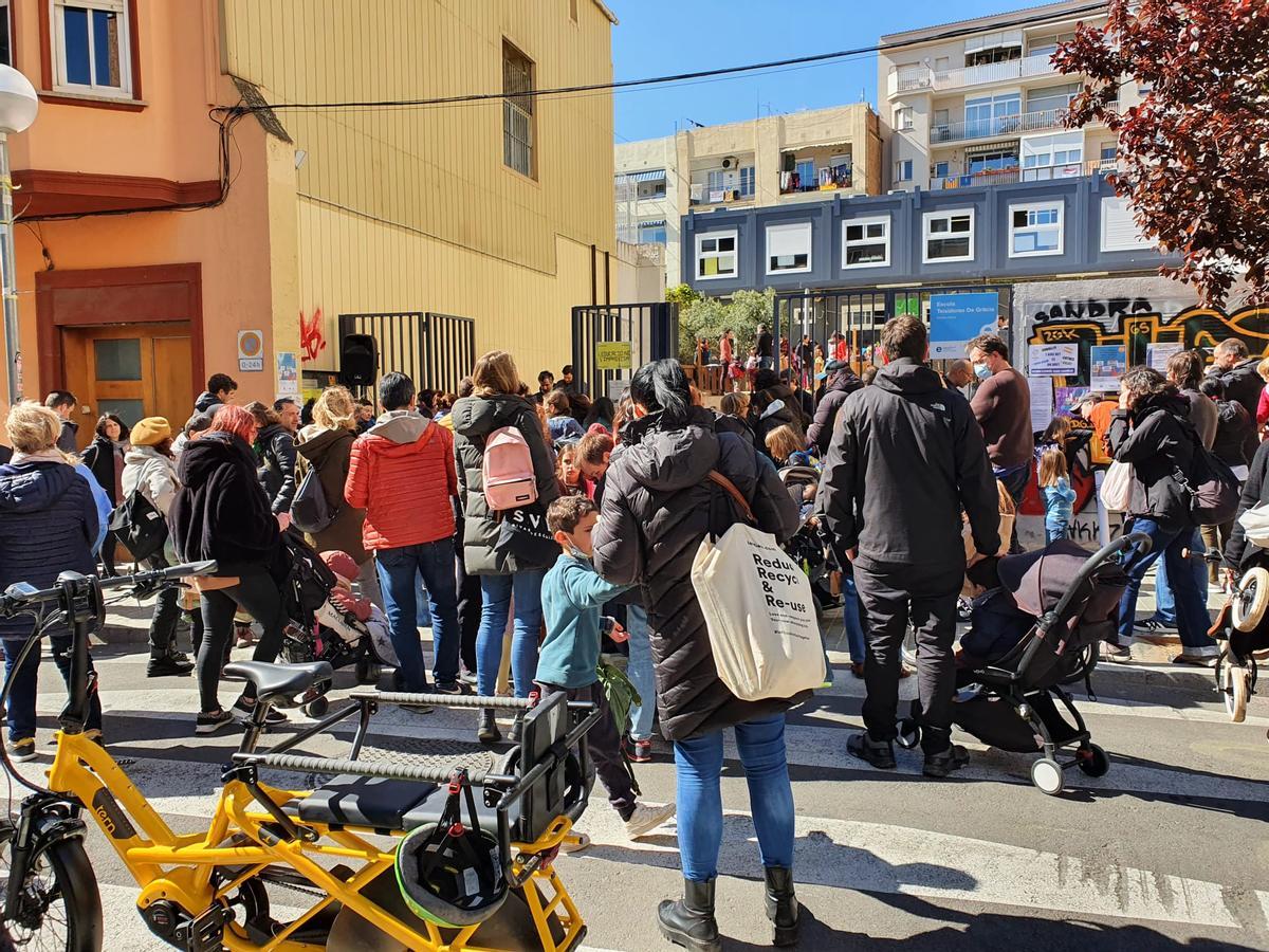 "El nostre agraïment al professor Marc Sorribes, que deixa l’Escola Teixidores de Gràcia"