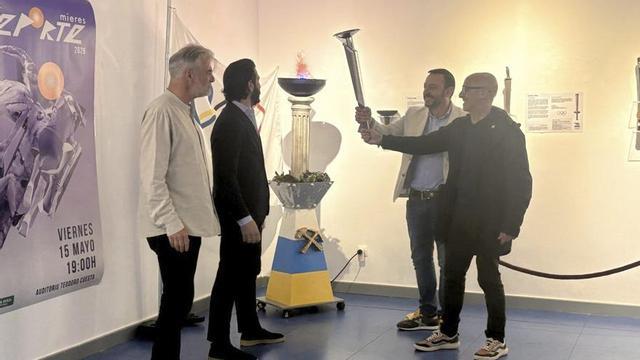 Mieres acoge una exposición dedicada a las antorchas olímpicas | LNE