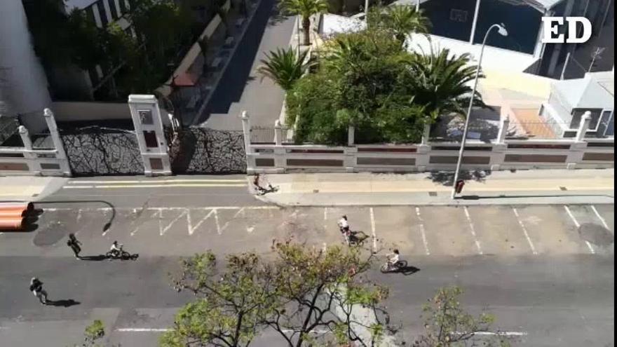 Los niños comienzan a salir a la calle en Santa Cruz de Tenerife