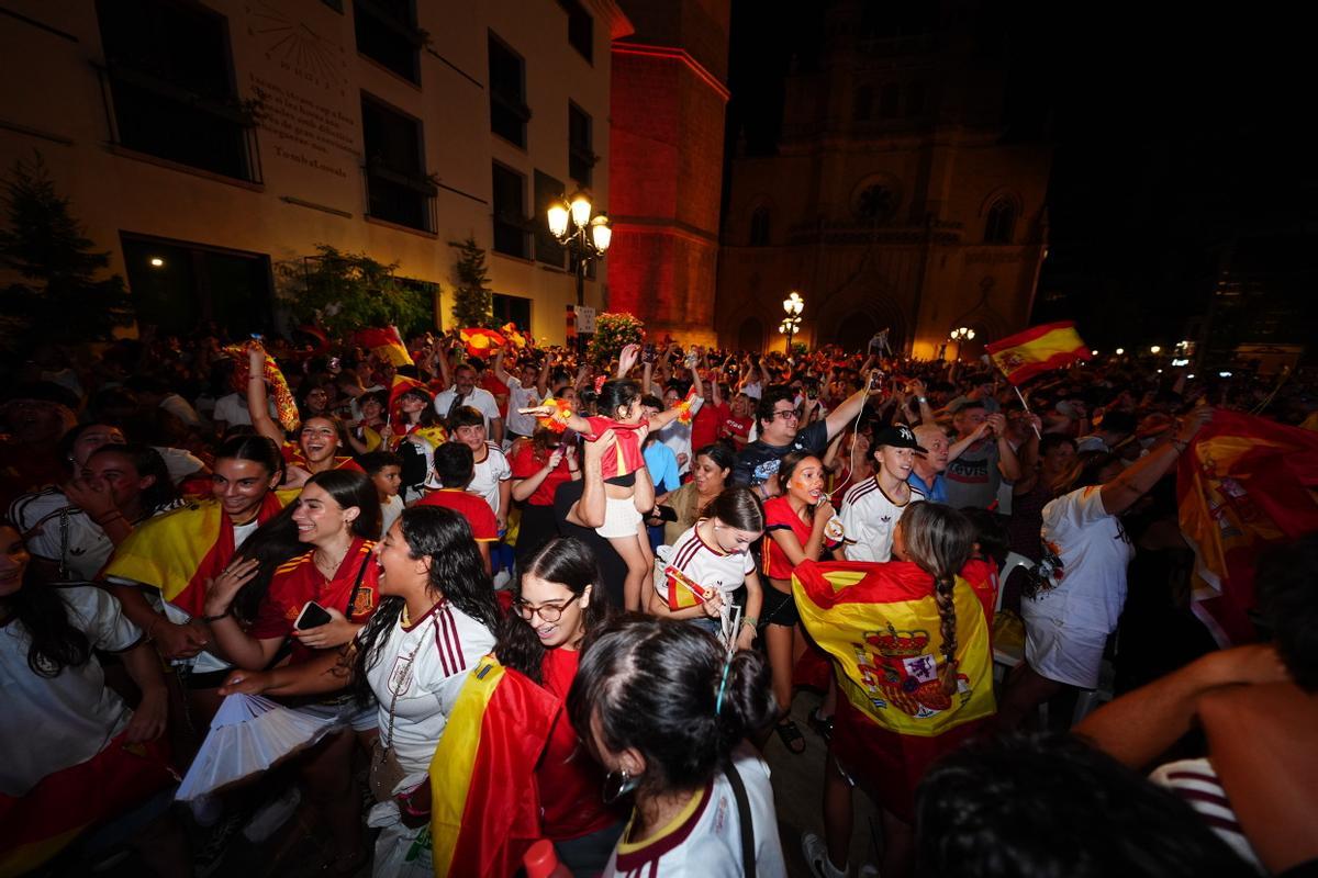 Galería: La provincia de Castellón se echa a las calles para festejar el segundo mundial de España