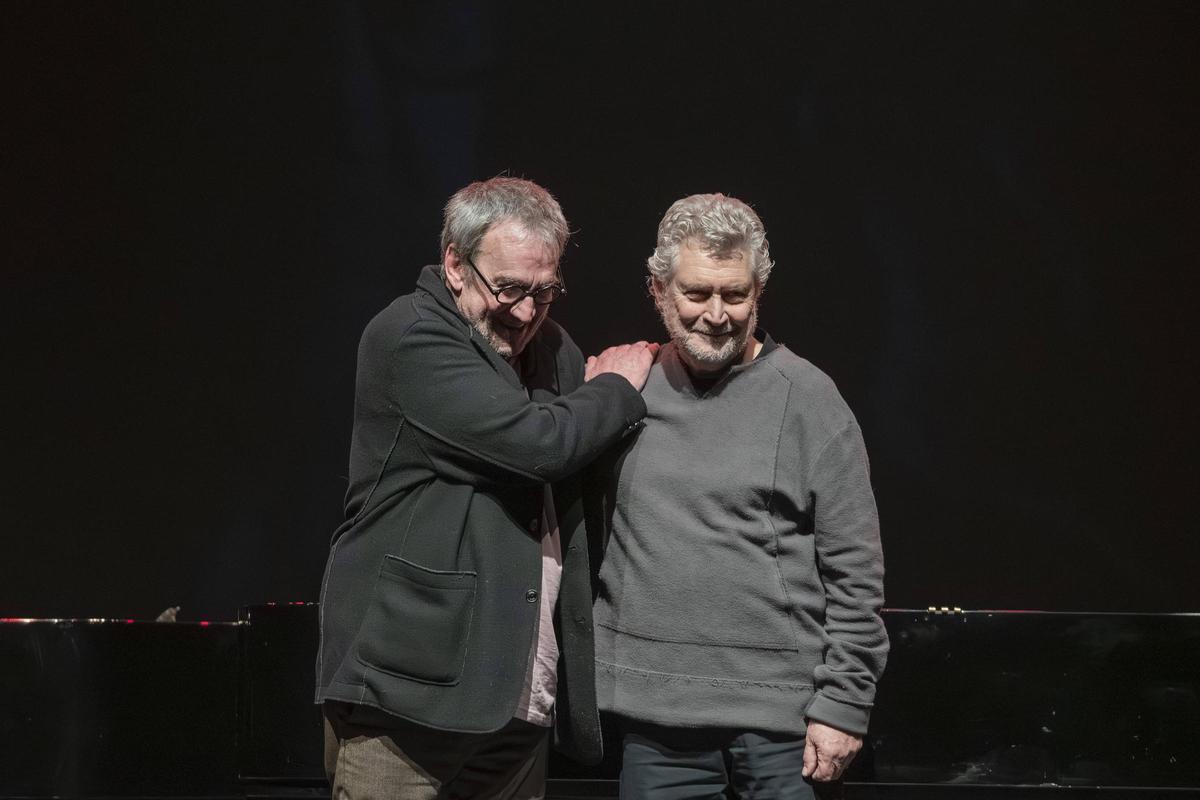 Carles Cases i Manel Camp en el concert d'estrena, al Kursaal