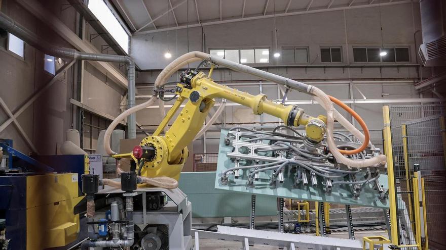 El gigante de las palas eólicas Incom anuncia un ERE para el 20 % de su plantilla en Elda