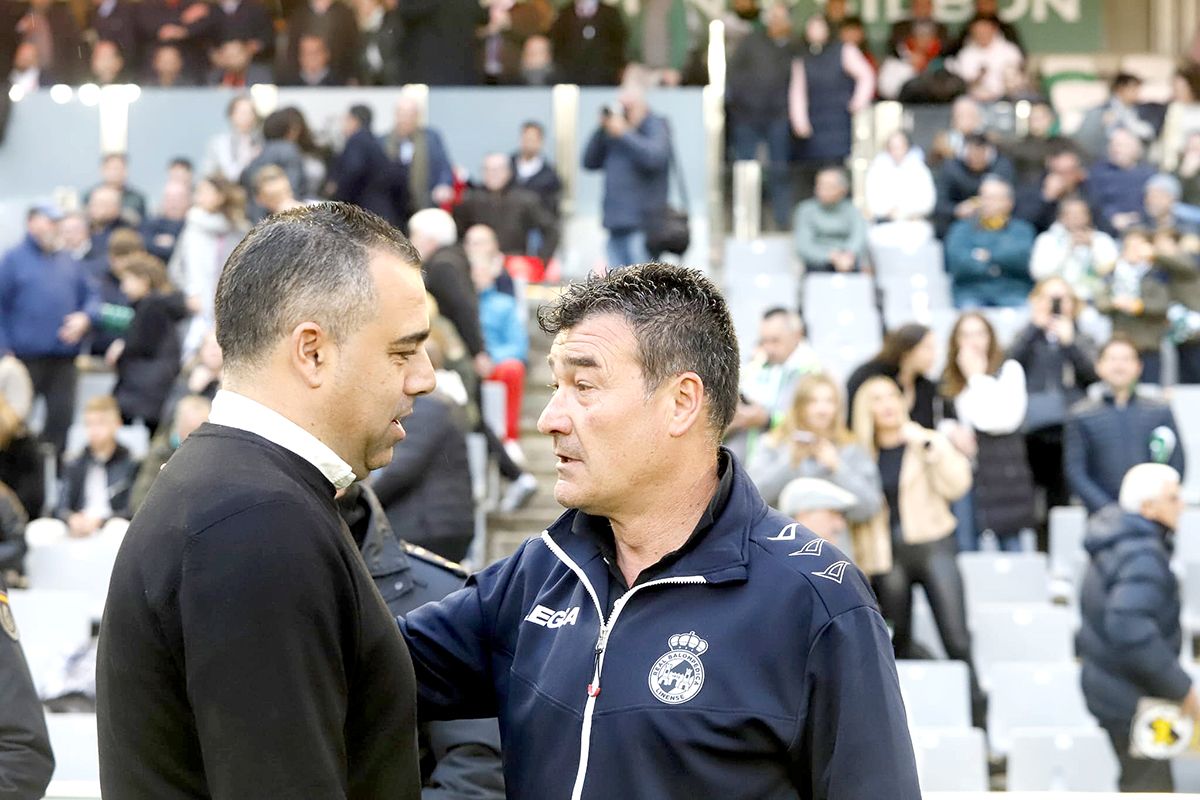 Las imágenes del Córdoba CF - Linense