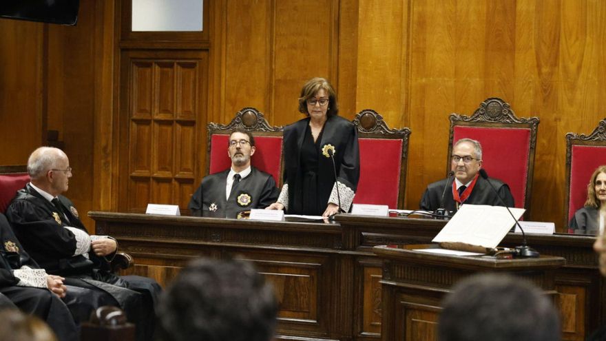 La magistrada Ana María del Carmen Blanco Arce, durante su discurso, tras tomar posesión del cargo de presidenta de la Audiencia Provincial de Ourense.