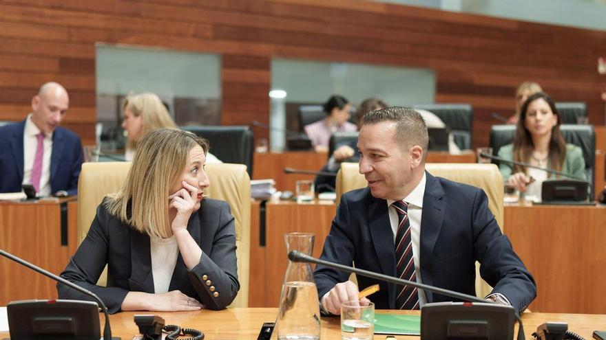 Las dos consejerías de Vox gestionarán casi el 15% del presupuesto de Extremadura