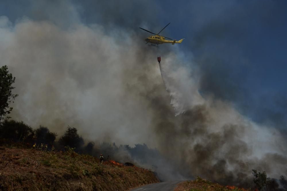 Incendio forestal en San Salvados de Meis