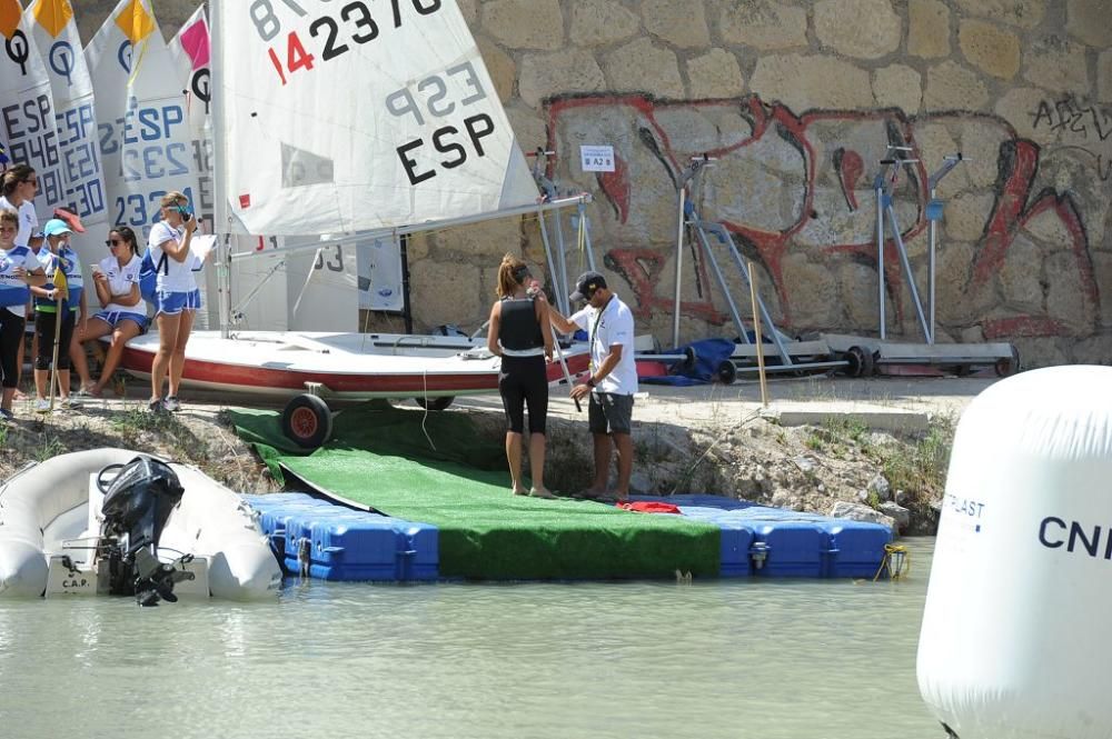 Regata exhibición en el Río Segura