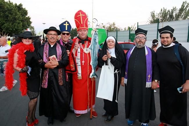 Carnaval de Maspalomas 2017: Fiesta de Carnaval en Playa del Inglés y Entierro de la Sardina