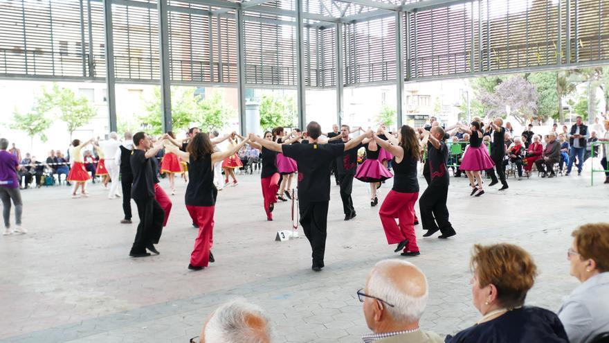 El concurs de colles sardanistes de Figueres celebra 75 anys