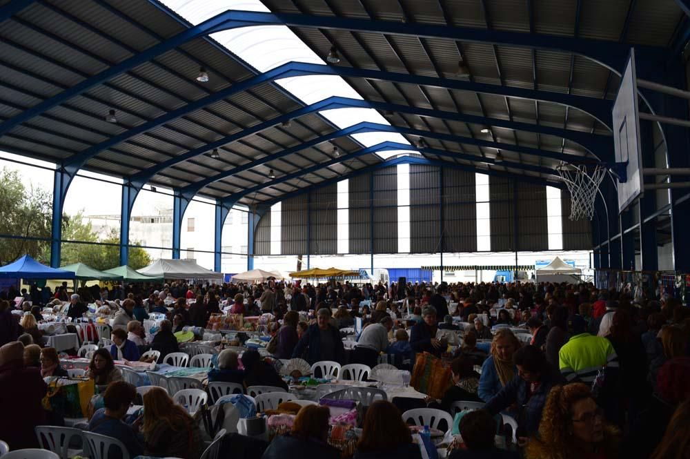 Encuentro de encajeras en Puente Genil