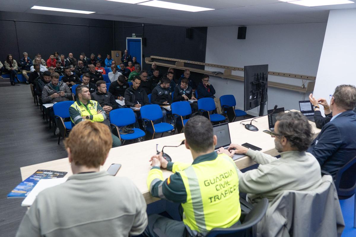 Reunión de coordinación previa al comienzo de O Gran Camiño