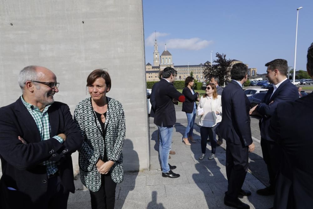 Colocación de la primera piedra del nuevo edificio de la incubadora de Impulsa