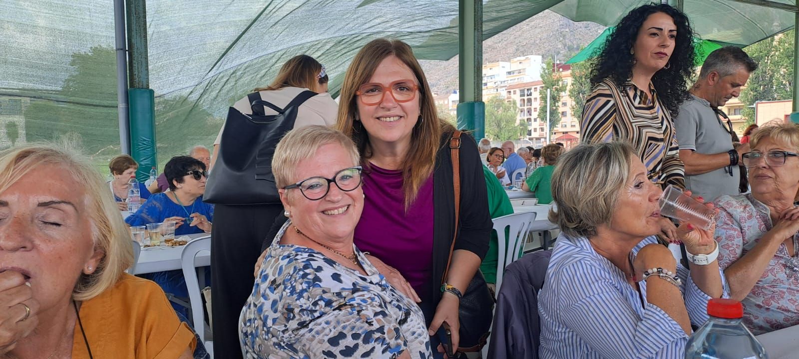 Paella de la Gent Gran en las fiestas de Tavernes de la Valldigna