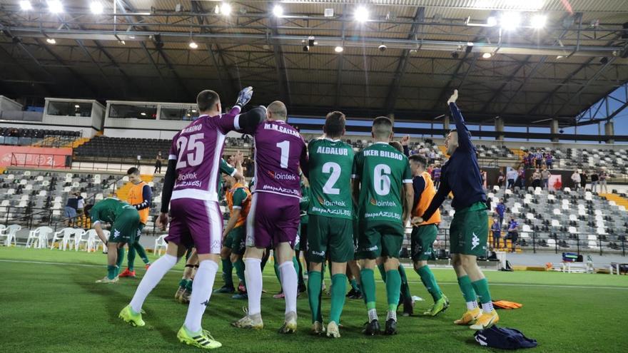 Real B-Algeciras, Badajoz-Amorebieta, Burgos-Athletic B e Ibiza-UCAM, finales por el ascenso a Segunda División