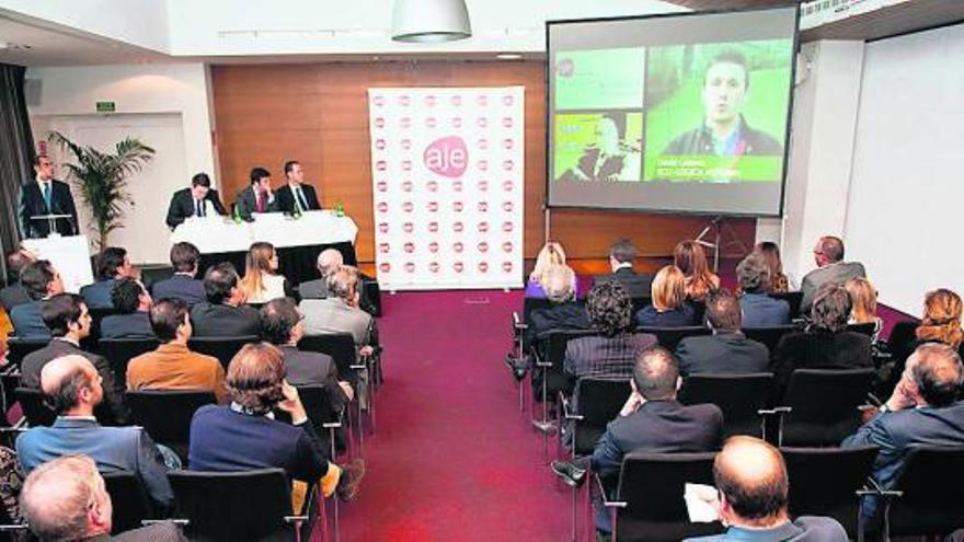 Un momento del acto de clausura, ayer, en Las Caldas.