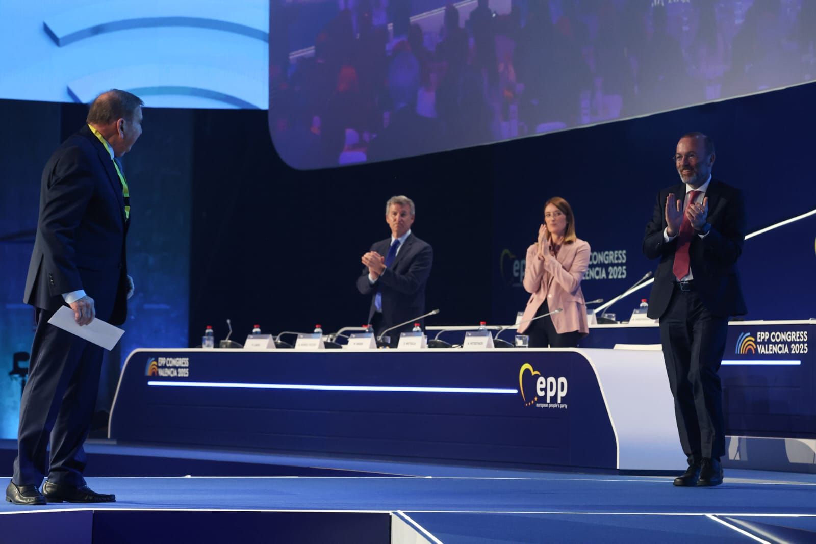Todas las fotos de la segunda jornada del congreso del PP europeo en València