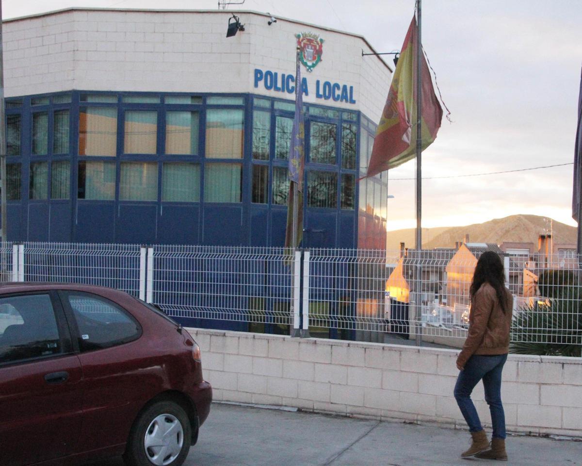 El retén de la Policía Local de Petrer, en una imagen de archivo.