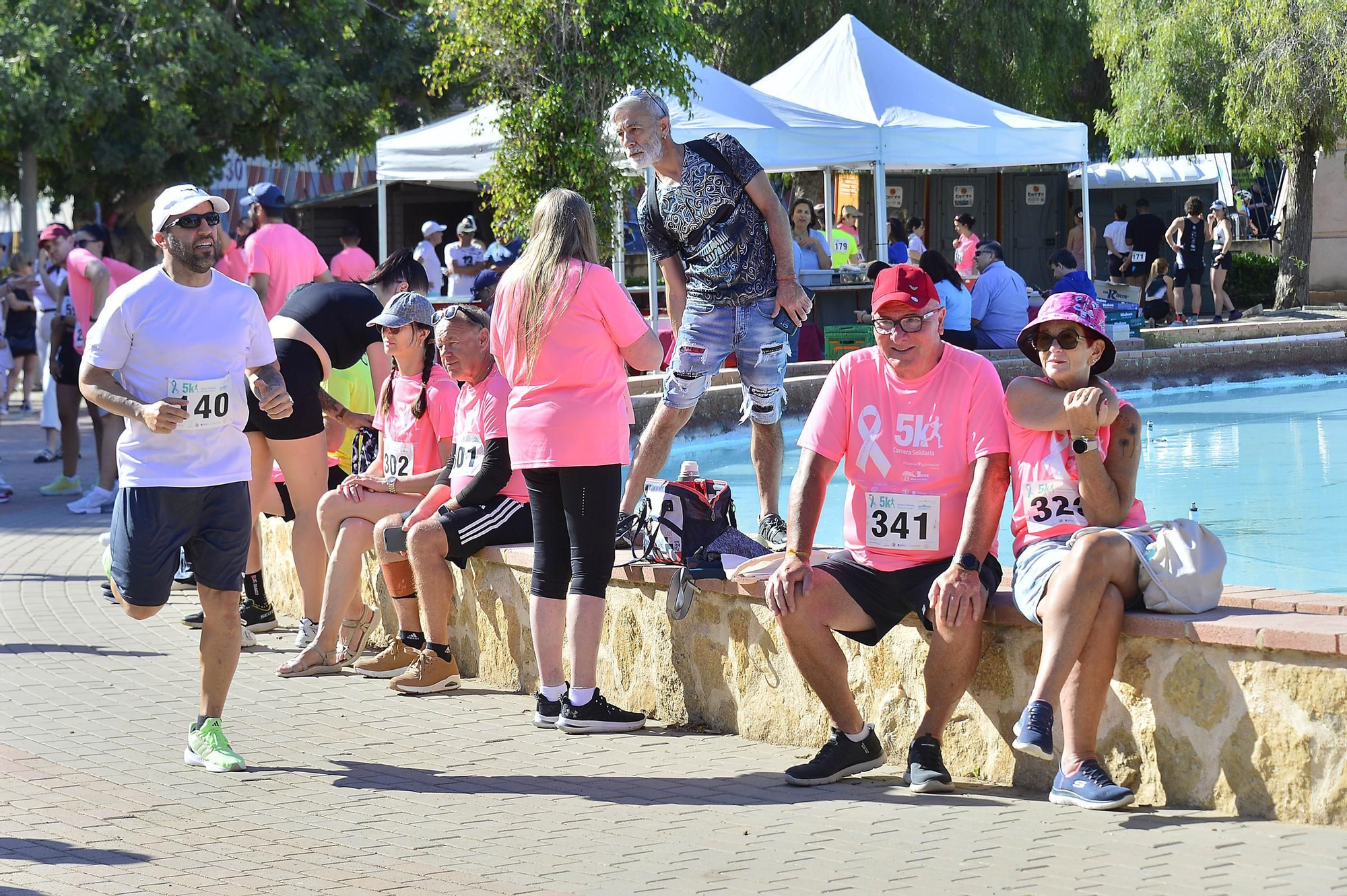 Carrera solidaria organizada por  QUIRÓNSALUD en beneficio de la asociación AFECÁNCER