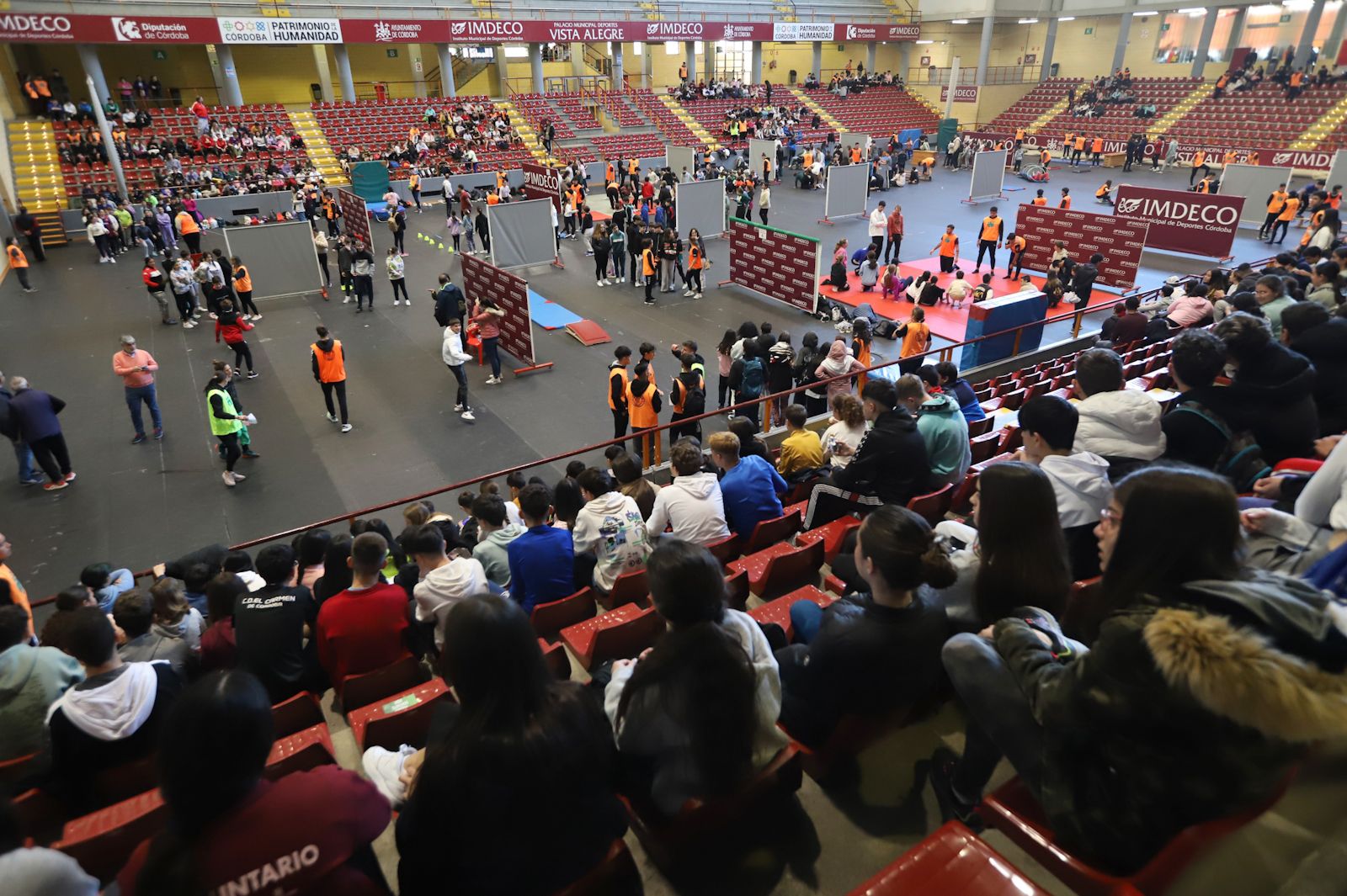 El palacio municipal de deportes Vista Alegre acoge una nueva edición de la Gimnastrada