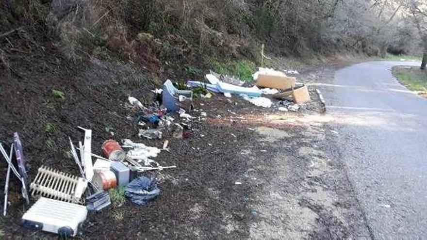 Escombrera localizada en el barrio de Confurco ya eliminada. // D.P.