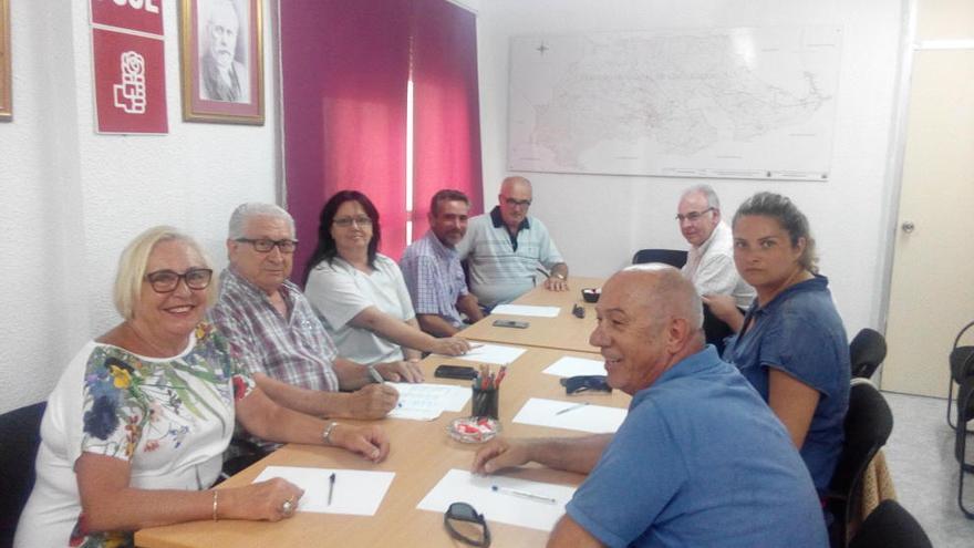 Reunión del PSOE con la Federación vecinal