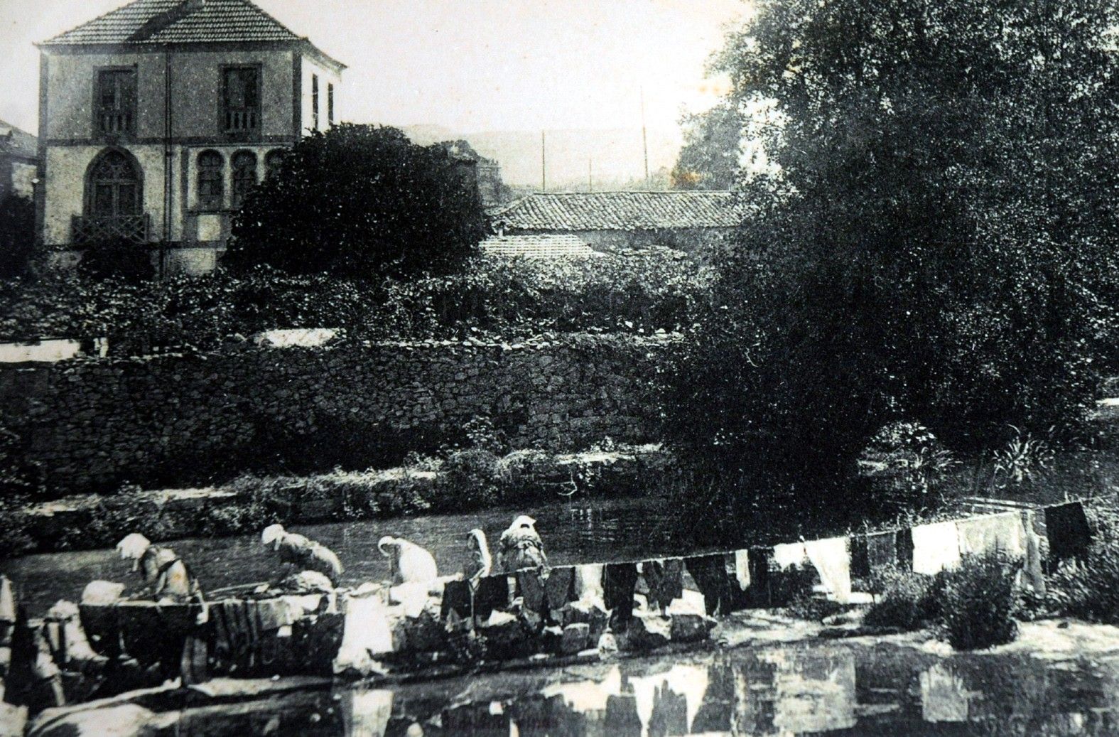 Pontevedra en el recuerdo | "Lavandeiras" y chapuzones en el Gafos