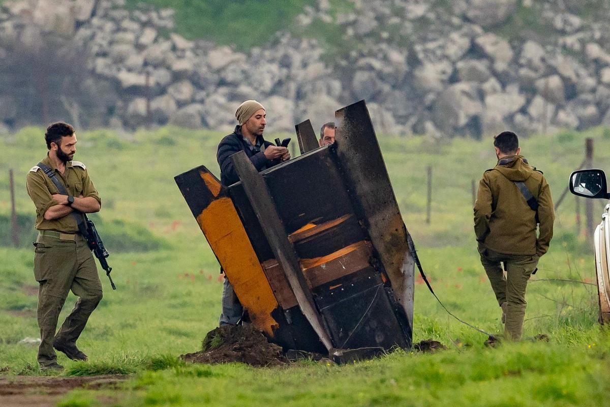 Misil caído en los Altos del Golán, territorio ocupado por Israel y fronterizo con el Líbano.