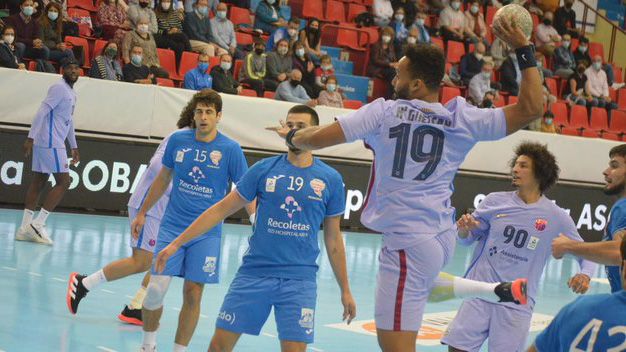 N'Guessan, en una acción del partido en Valladolid