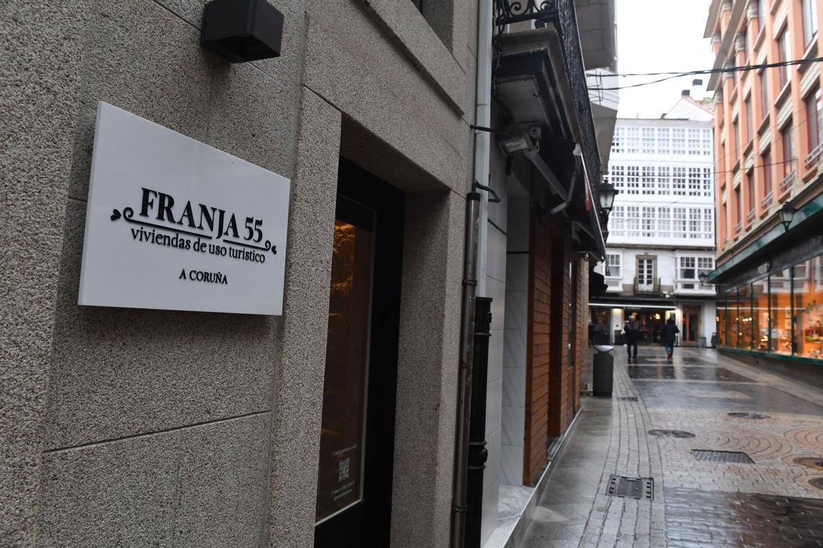 Edificio de viviendas de uso turístico en A Coruña.