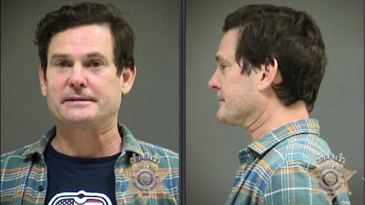 Foto de la ficha policial de Henry Thomas, tras ser detenido en Oregon por ir ebrio al volante.