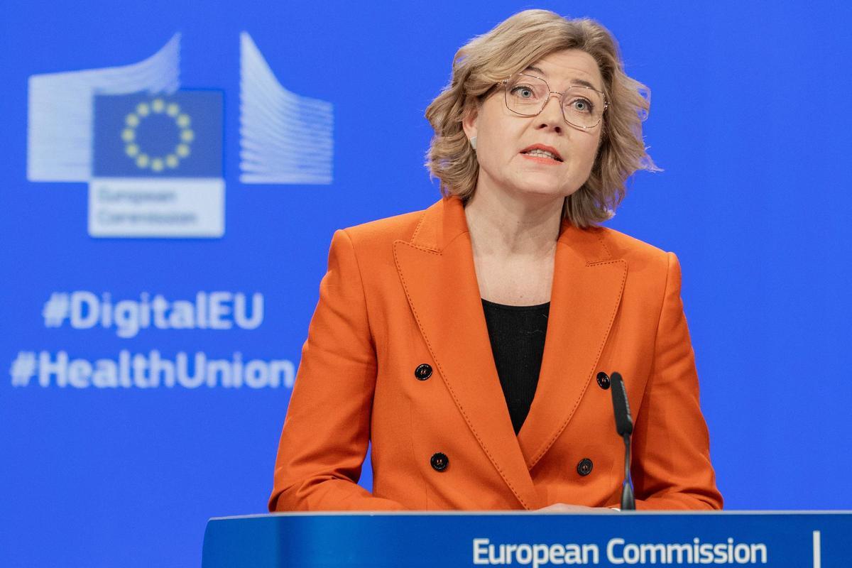 Archivo - La vicepresidenta de la Comisión Europea encargada de Soberanía Tecnológica, Seguridad y Democracia, Henna Virkkunen