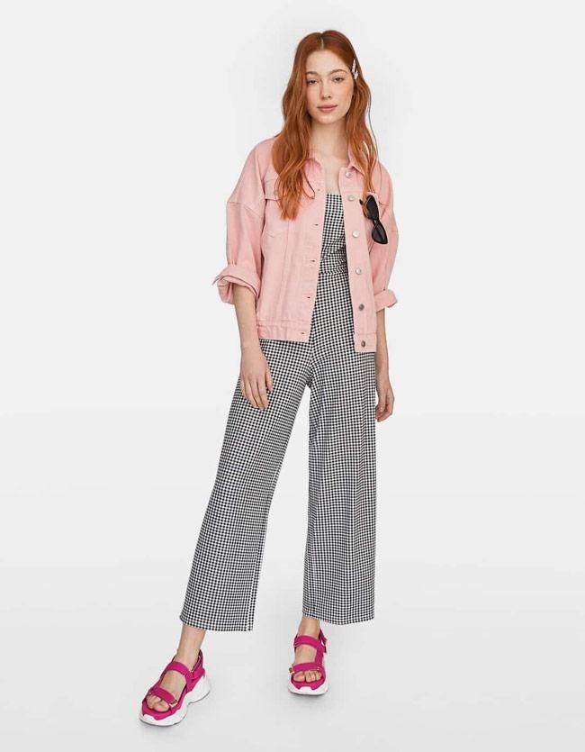 Sandalias deportivas de plataforma rosas de Stradivarius