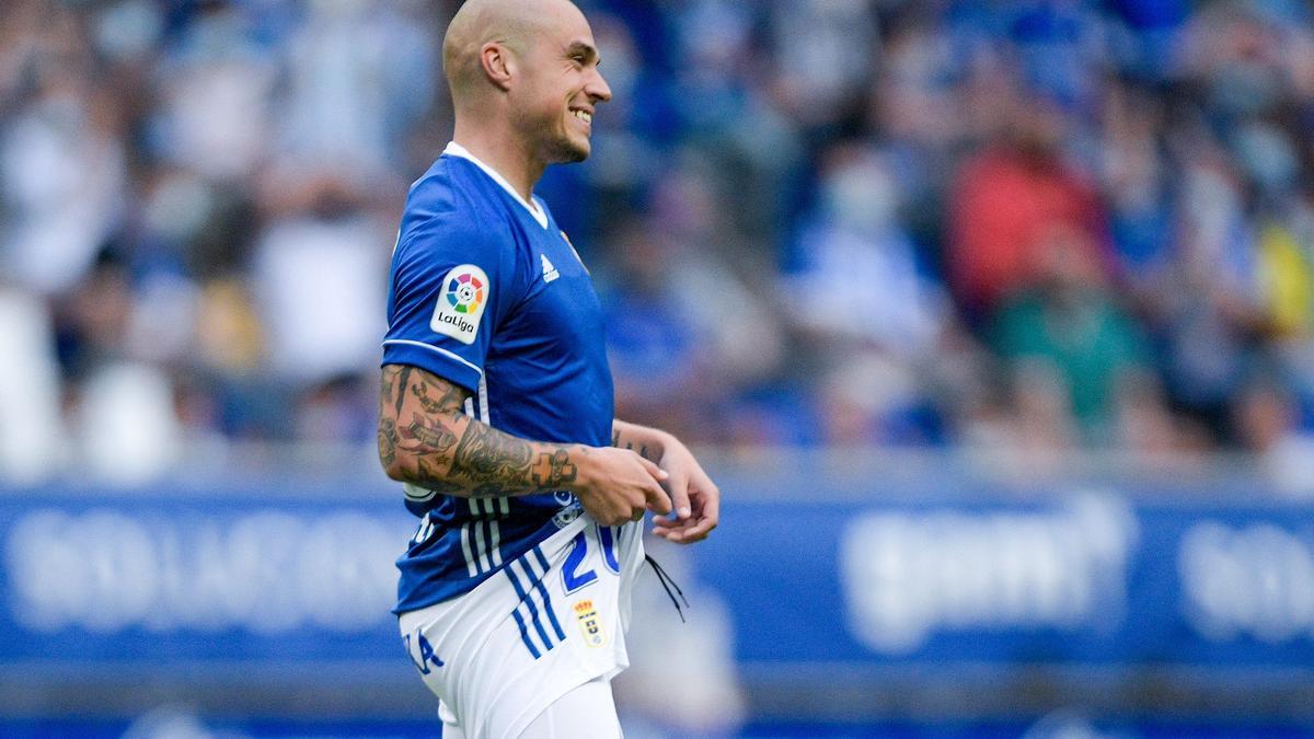 Jorge Pombo, en un momento del partido entre el Real Oviedo y el Girona.