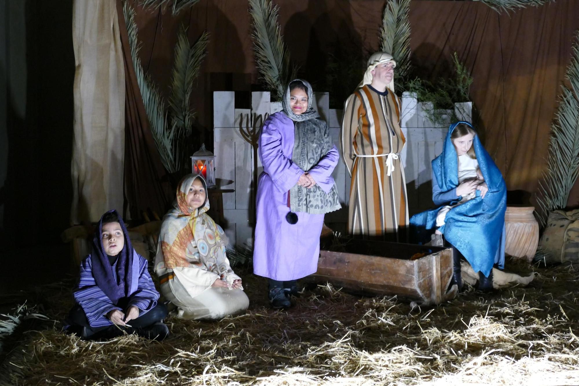 Èxit d'assistència al Pessebre Vivent de l'Església de Sant Pere de Figueres