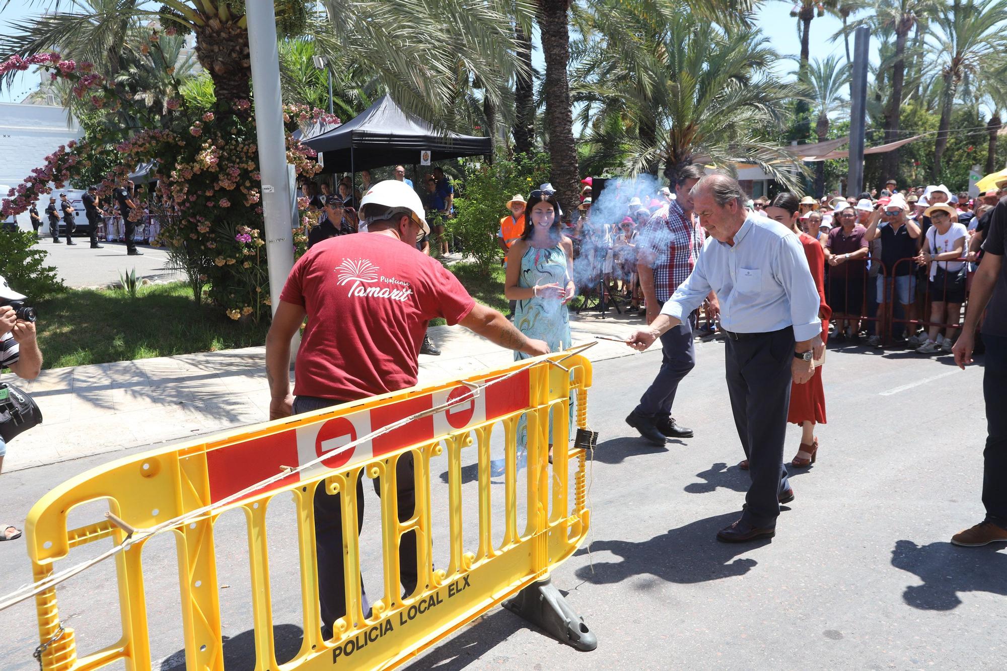 Mascletà de transición en Elche