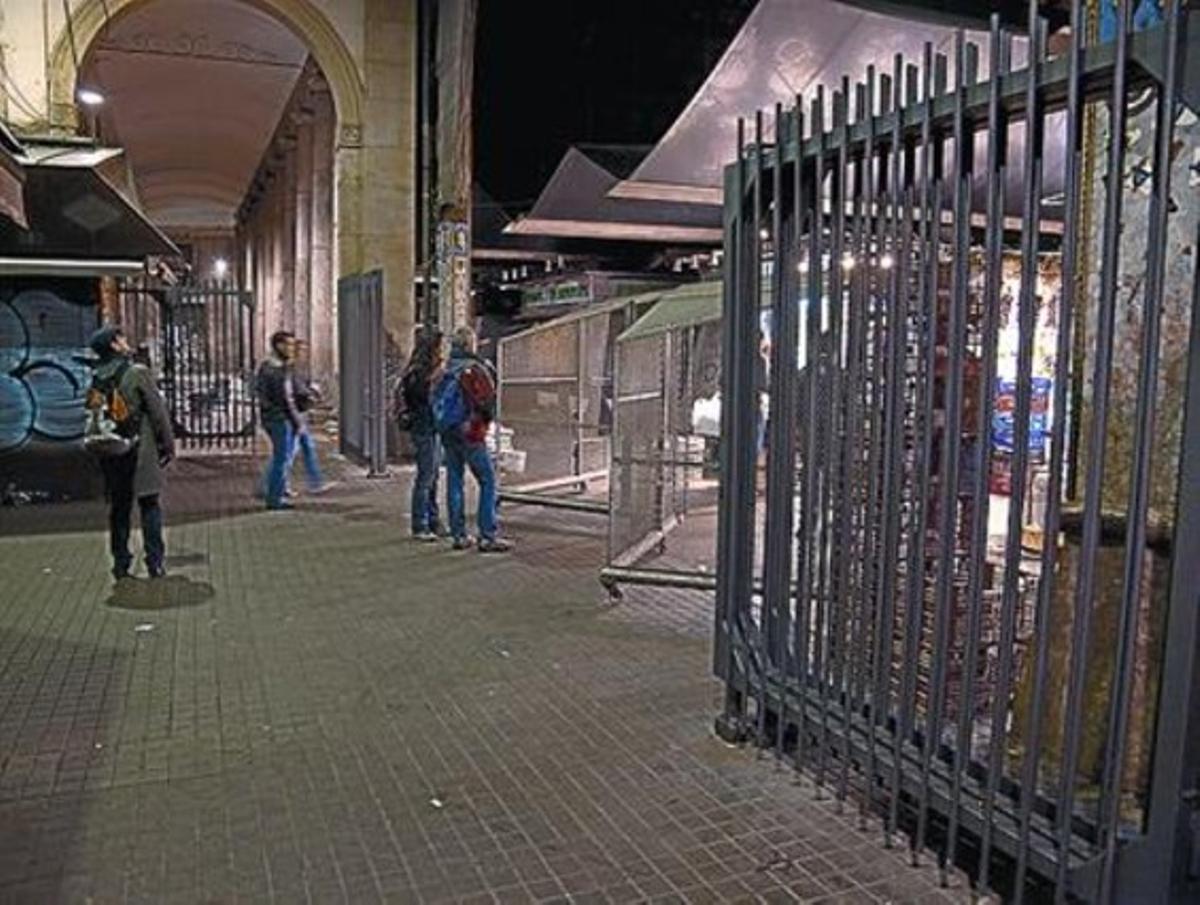 Les tanques de la Boqueria, a punt per ser tancades, dimecres.