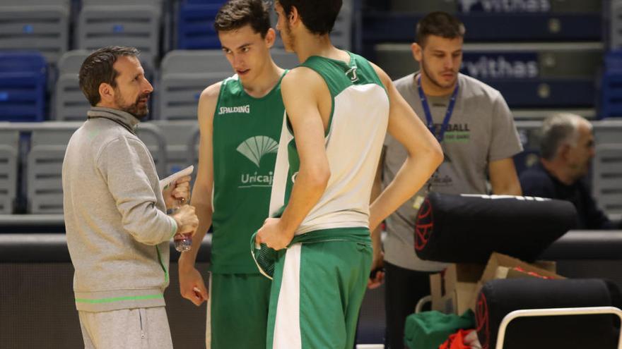 Plaza charla con Ibáñez y Rosa, dos de los canteranos que trabajarán esta pretemporada con el equipo.